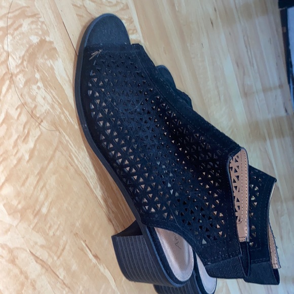 American Eagle heels - Picture 1 of 3